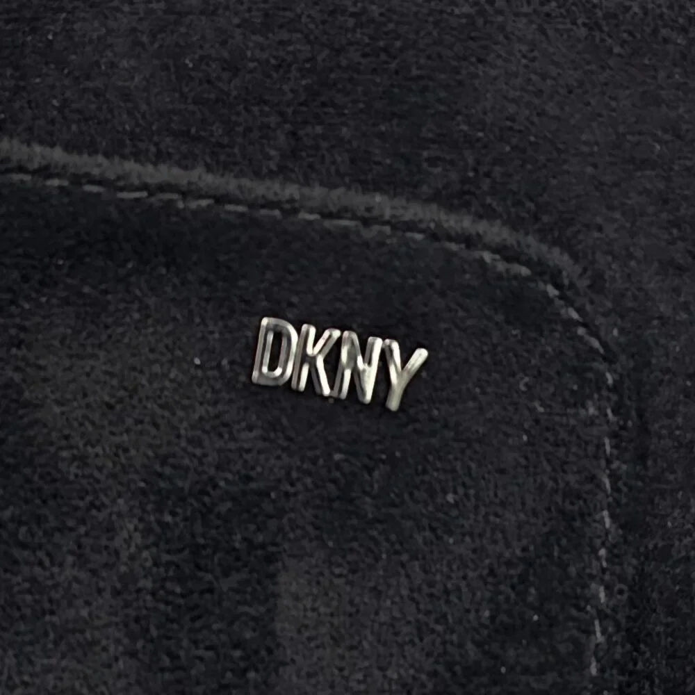 DKNY Cilli Over The Knee Boot Womens 10 Black Block Heel Sleek Dressy Winter NEW